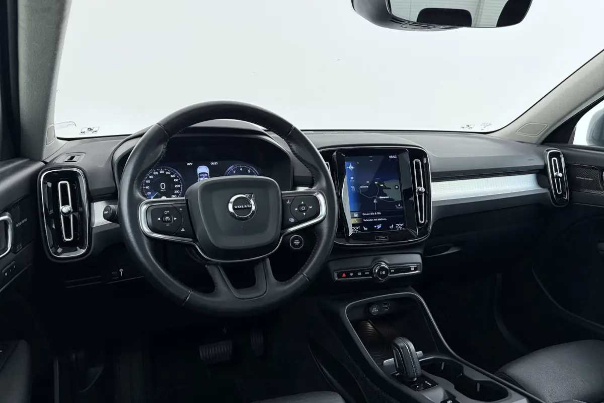 2.0 T5 AWD Intro Edition | Uitklap Trekhaak | Panoramadak | Org NL | Leer | Harman/Kardon | Dealer Ond. | Adap. Cruise