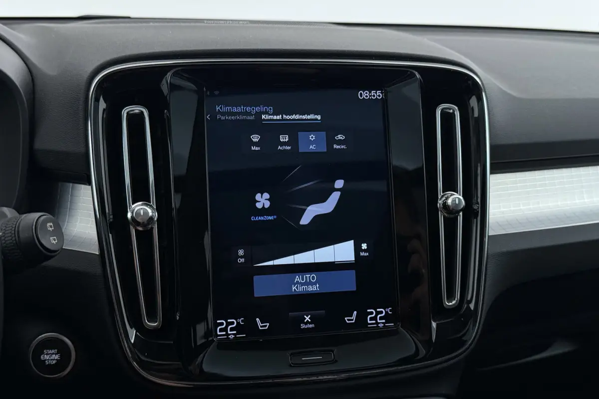 2.0 T5 AWD Intro Edition | Uitklap Trekhaak | Panoramadak | Org NL | Leer | Harman/Kardon | Dealer Ond. | Adap. Cruise