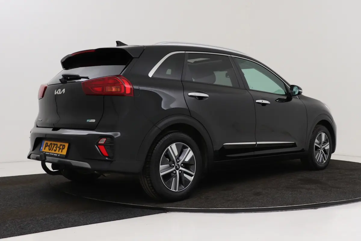 1.6 GDi PHEV ExecutiveLine | 28.000 KM! | Org NL | Trekhaak | Schuif-/Kanteldak | CarPlay | Camera | Digital Cockpit |