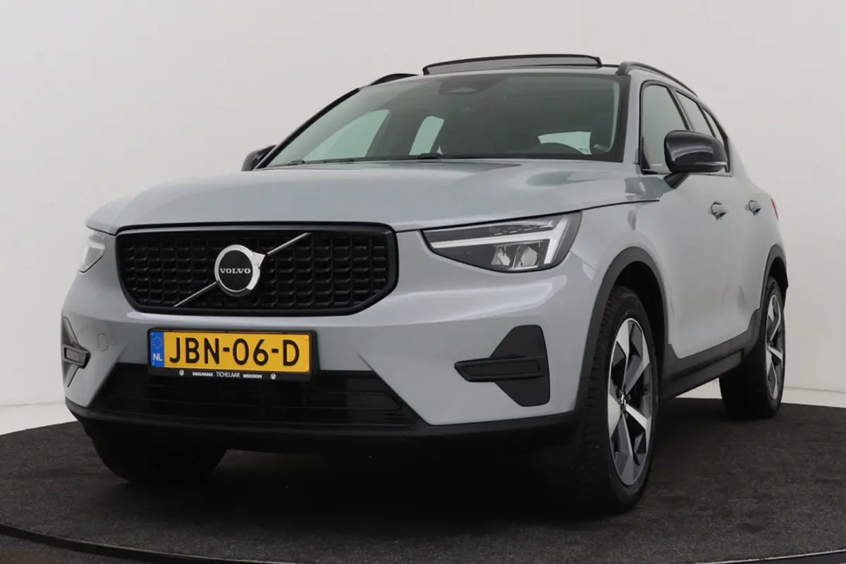 2.0 B4 Plus Black Edition | Uitklap Trekhaak | Panoramadak | Harman/Kardon | Digital Cockpit | CarPlay |