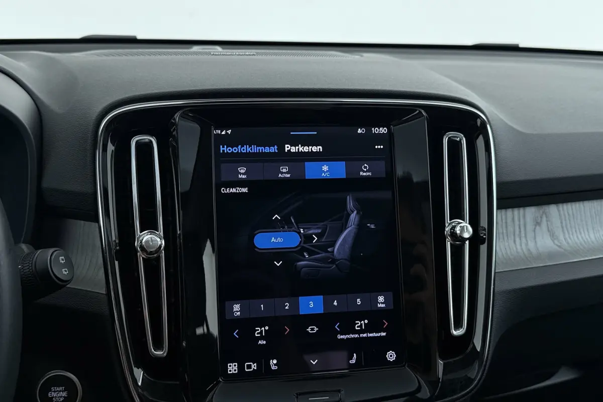 2.0 B4 Plus Black Edition | Uitklap Trekhaak | Panoramadak | Harman/Kardon | Digital Cockpit | CarPlay |