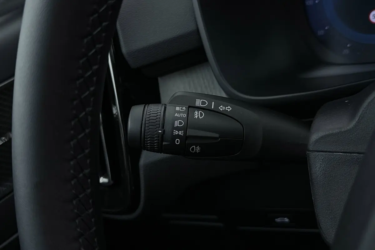 2.0 B4 Plus Black Edition | Uitklap Trekhaak | Panoramadak | Harman/Kardon | Digital Cockpit | CarPlay |