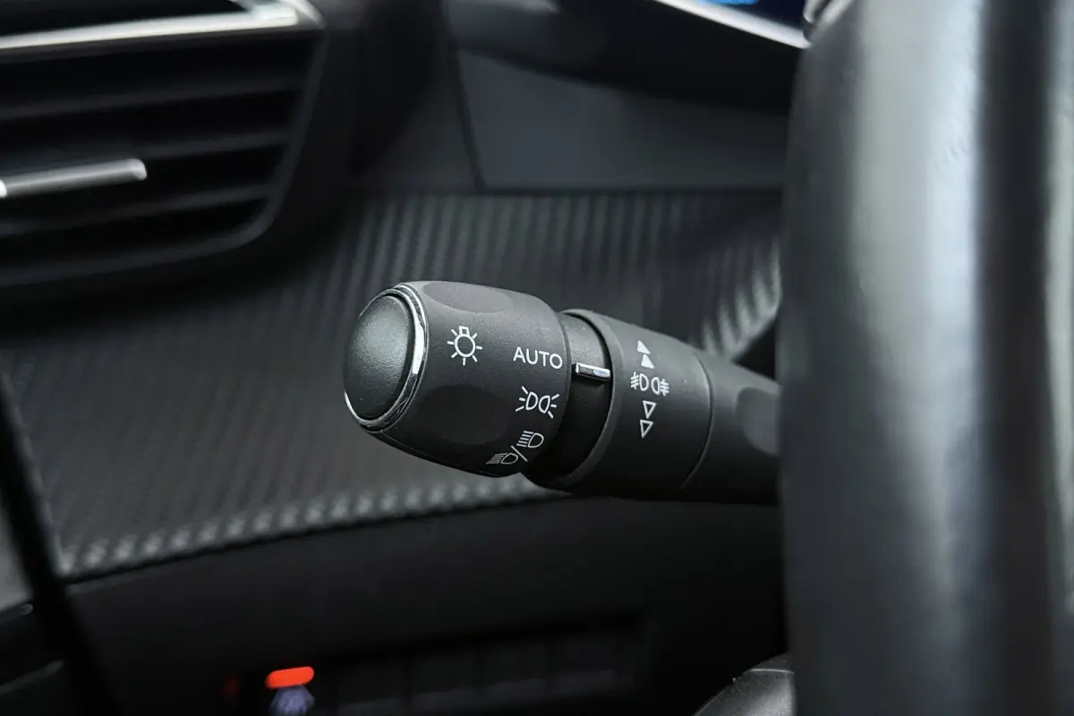 EV GT 50 kWh | 3-Fase | SOH 96,4%! | Camera | Digital Cockpit | Stoelverwarming | CarPlay | Breed Navi |