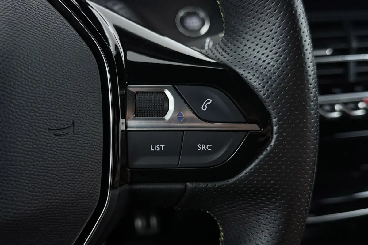 EV GT 50 kWh | 3-Fase | SOH 96,4%! | Camera | Digital Cockpit | Stoelverwarming | CarPlay | Breed Navi |