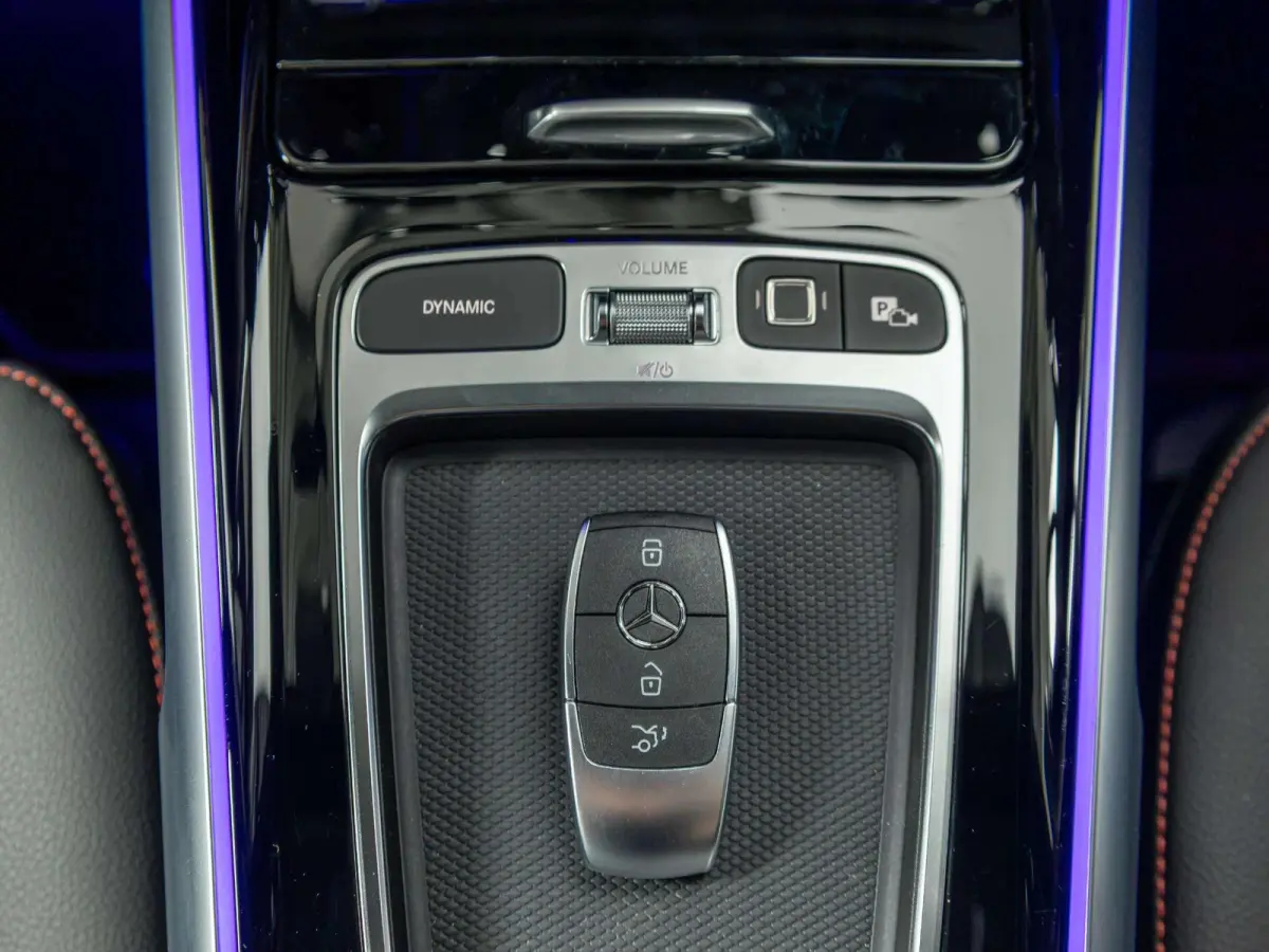 250+ AMG Line 71 kWh