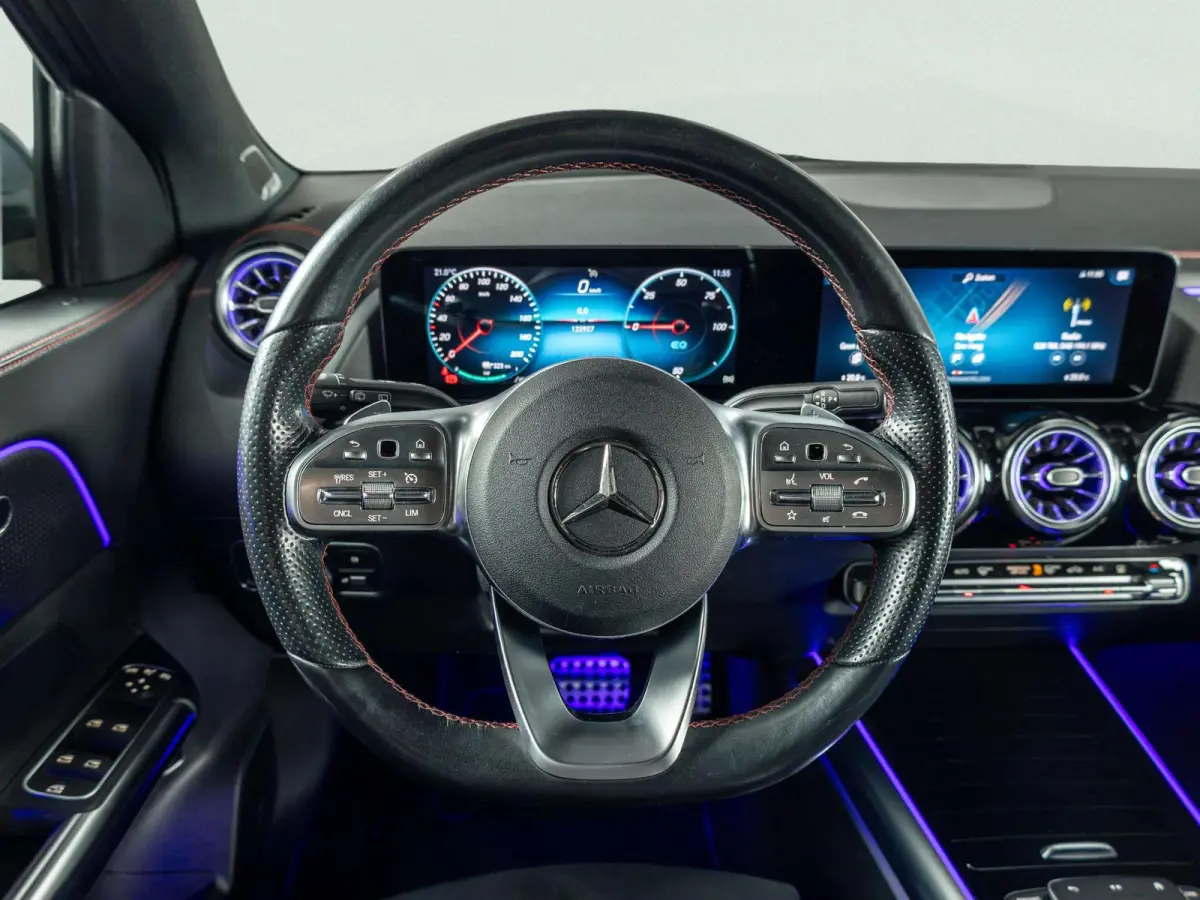 250 Business Solution AMG 67 kWh | Panorama dak | Trekhaak