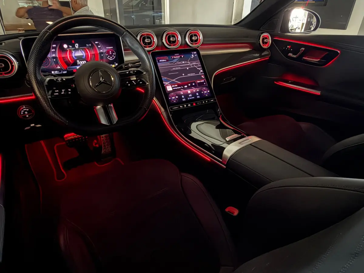 300 e AMG Night Pano Memory 360Cam. Head up