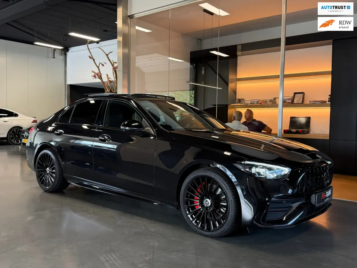 300 e AMG Night Pano Memory 360Cam. Head up