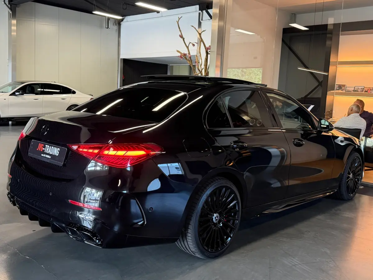 300 e AMG Night Pano Memory 360Cam. Head up