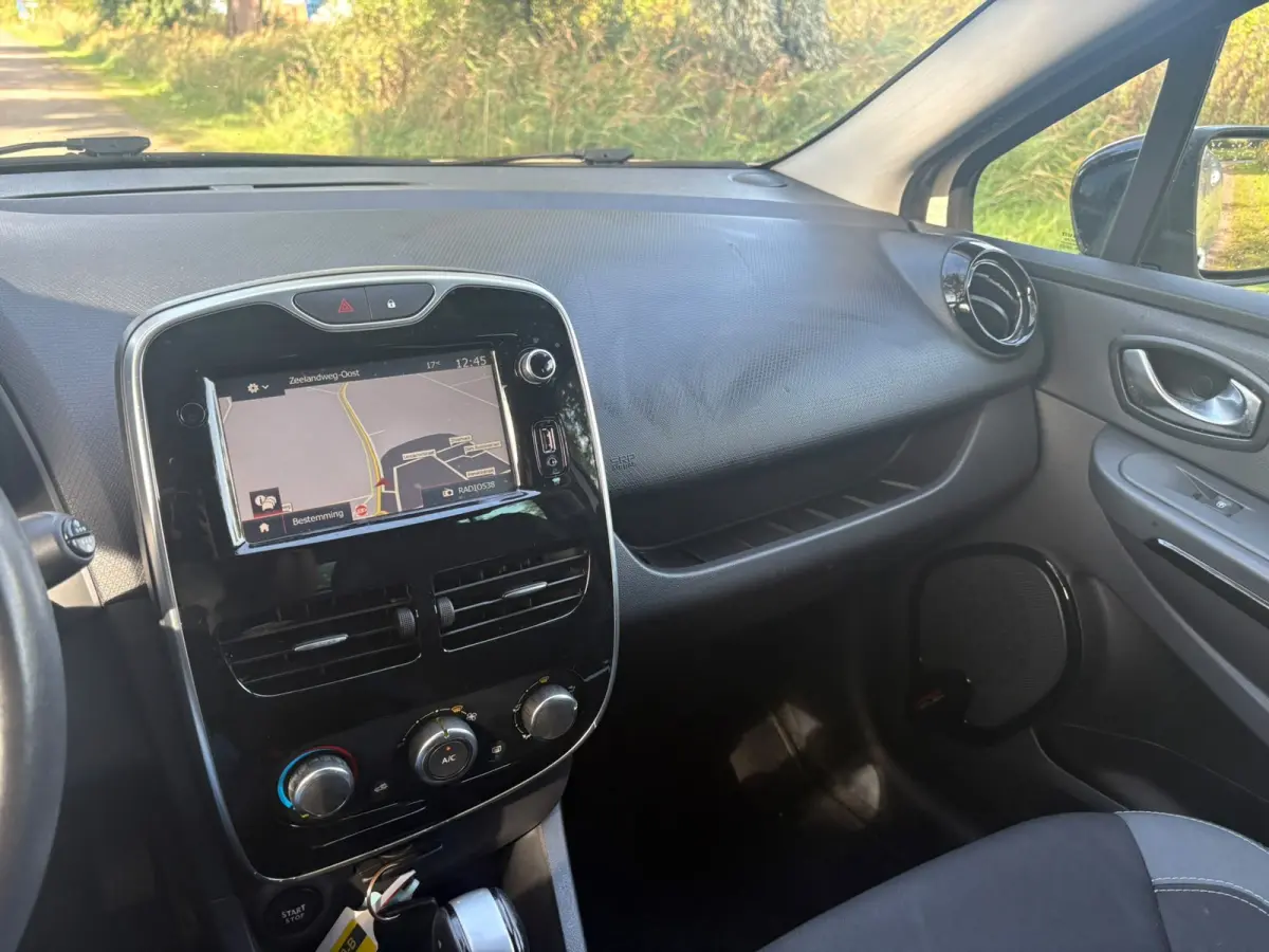 1.2 Dynamique Airco Pdc Achter Cruise Navi Automaat Mist Lampen Voor