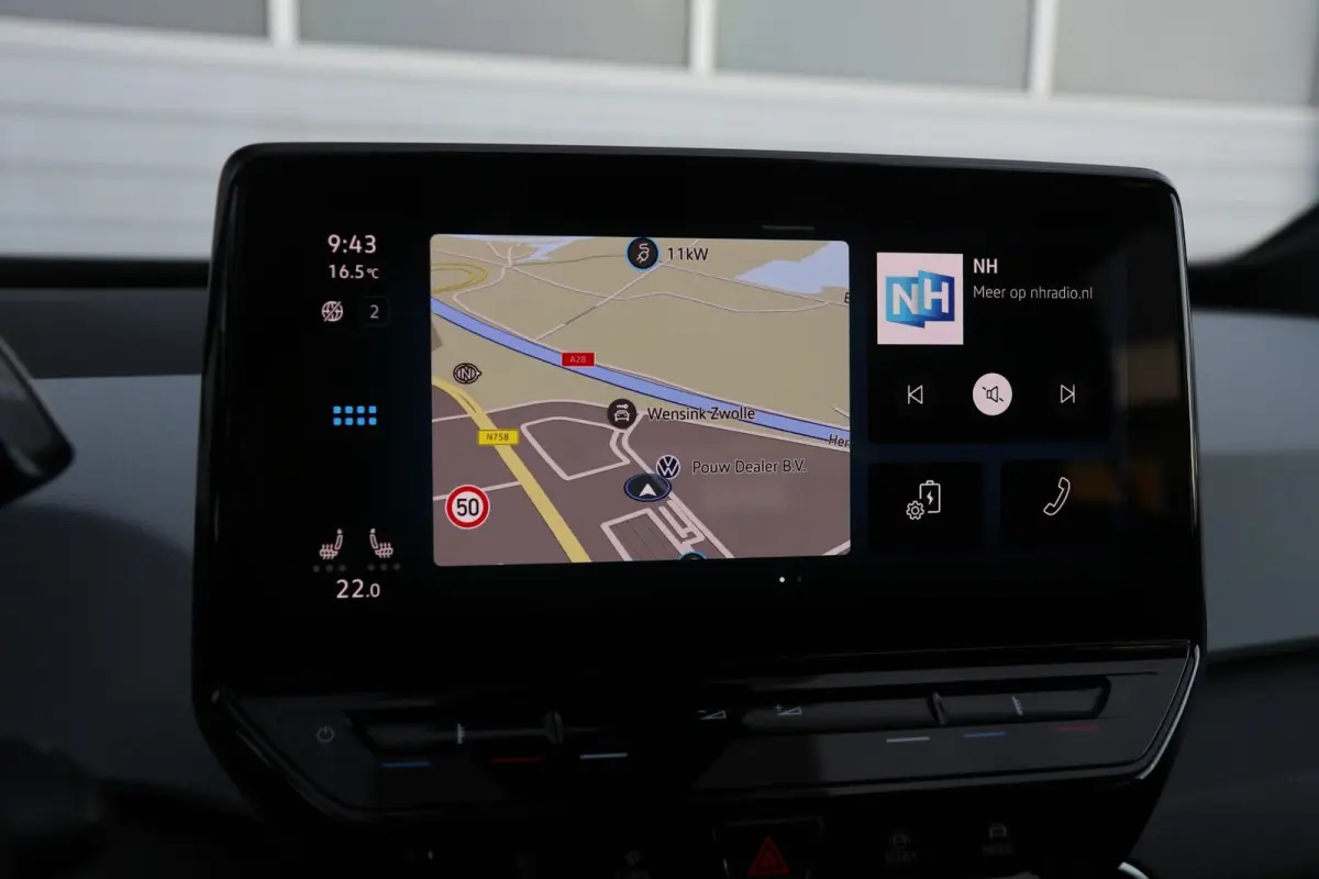 204pk Pro Edition Advantage 58 kWh | SoH 95% | Navigatie | Stoelverwarming | Achteruitrijcamera | App Connect