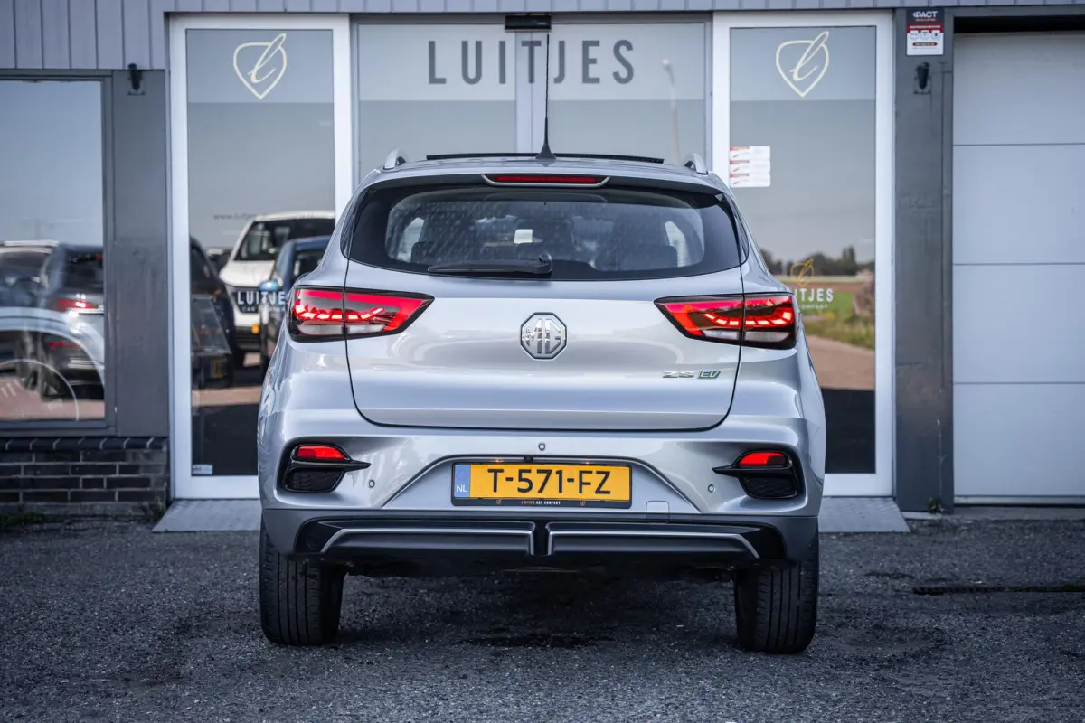 Long Range Luxury 70 kWh Org.NL|1e-eig.|Pano-dak|Leder|360°|ACC|Carplay|Dealeronderhouden