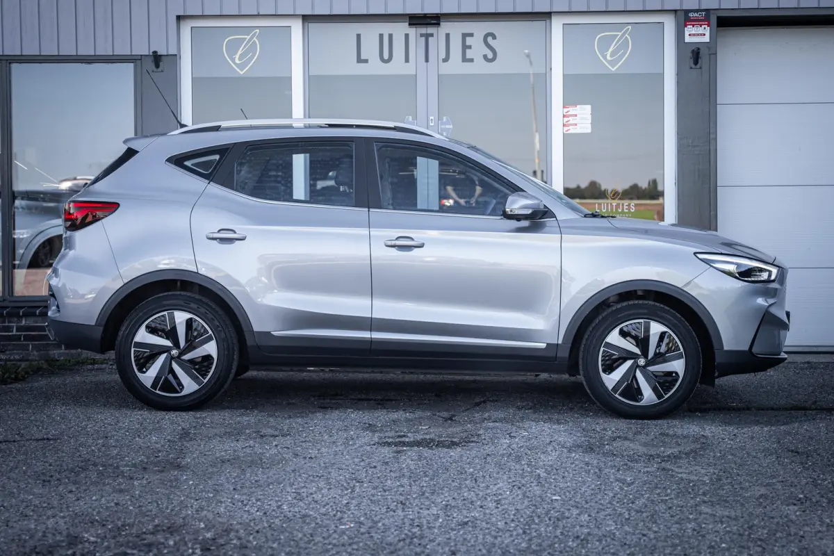 Long Range Luxury 70 kWh Org.NL|1e-eig.|Pano-dak|Leder|360°|ACC|Carplay|Dealeronderhouden
