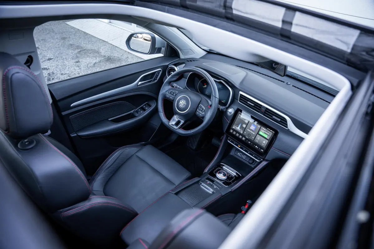Long Range Luxury 70 kWh Org.NL|1e-eig.|Pano-dak|Leder|360°|ACC|Carplay|Dealeronderhouden