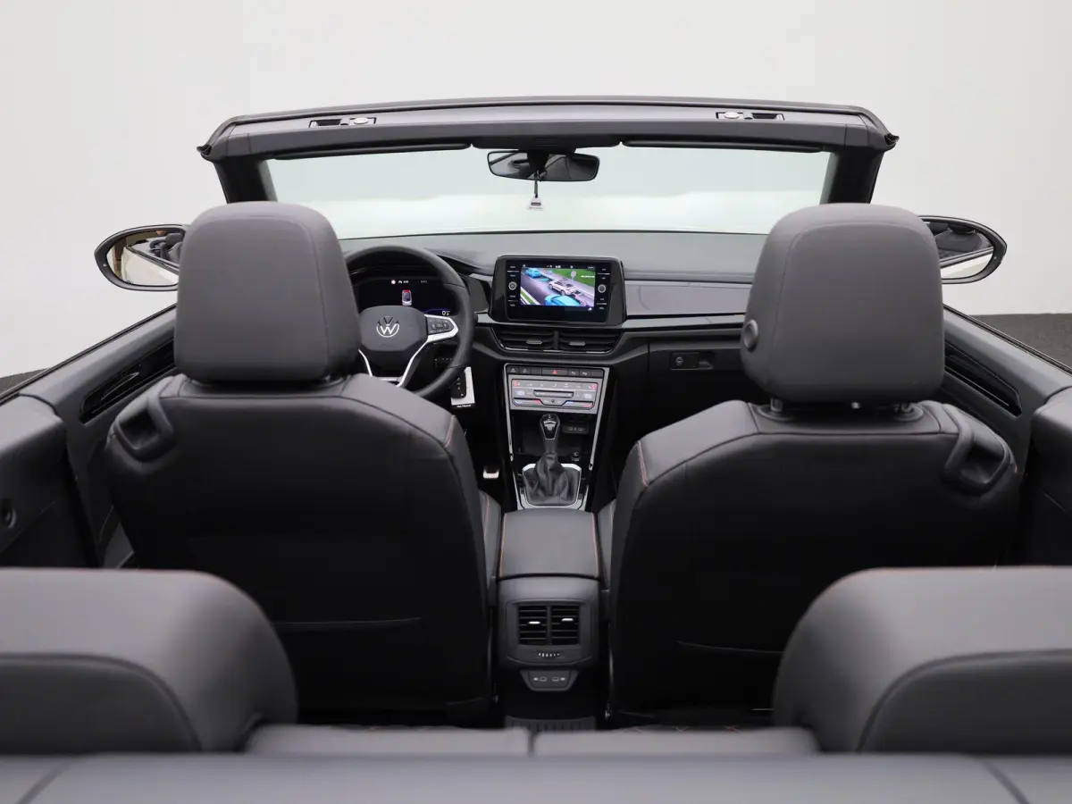 1.5 TSI R-Line 150 PK| Trekhaak Afneembaar | LEDER Interieur | Navigatie | Stoelverwarming | Stuurwielverwarming | Dodehoekdetectie | Achteruitrijcamera