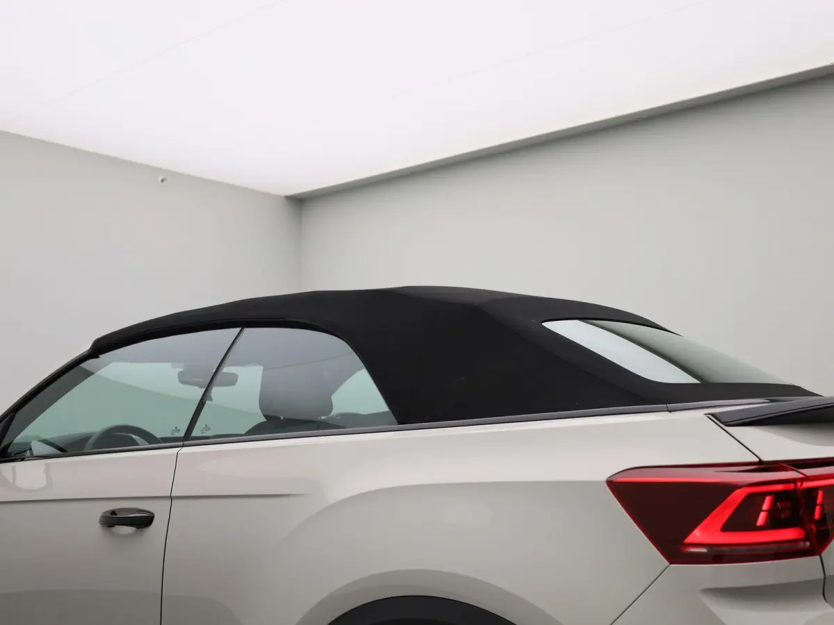 1.5 TSI R-Line 150 PK| Trekhaak Afneembaar | LEDER Interieur | Navigatie | Stoelverwarming | Stuurwielverwarming | Dodehoekdetectie | Achteruitrijcamera