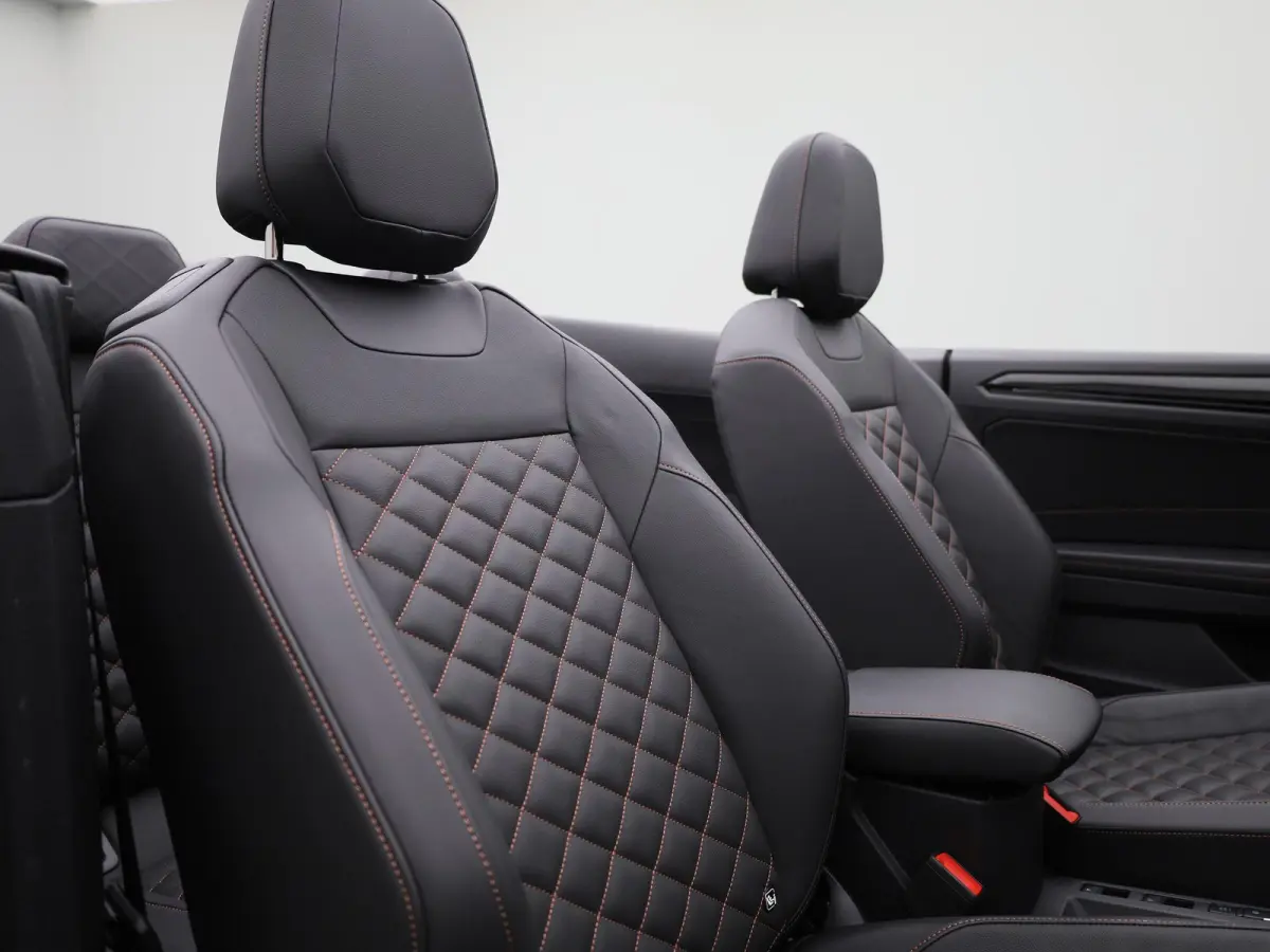 1.5 TSI R-Line 150 PK| Trekhaak Afneembaar | LEDER Interieur | Navigatie | Stoelverwarming | Stuurwielverwarming | Dodehoekdetectie | Achteruitrijcamera