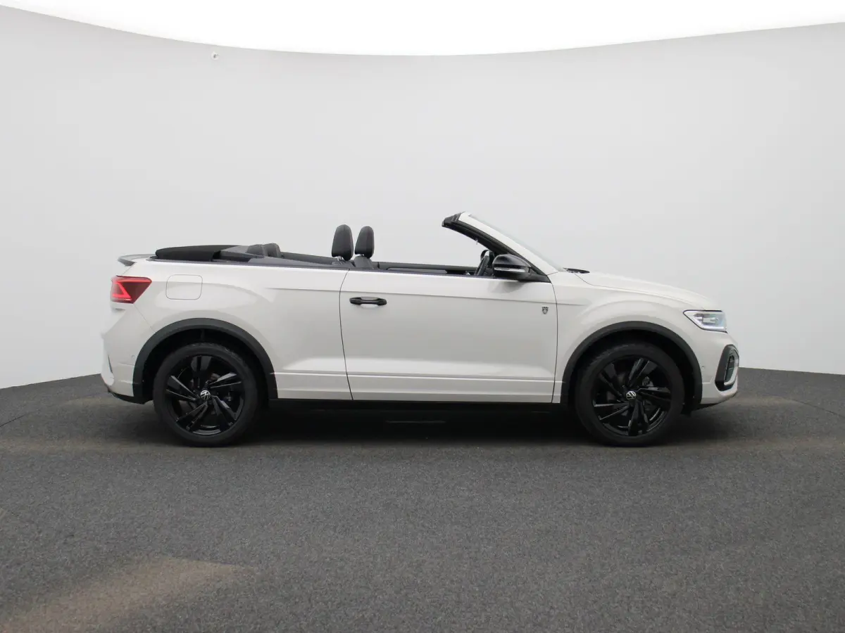 1.5 TSI R-Line 150 PK| Trekhaak Afneembaar | LEDER Interieur | Navigatie | Stoelverwarming | Stuurwielverwarming | Dodehoekdetectie | Achteruitrijcamera