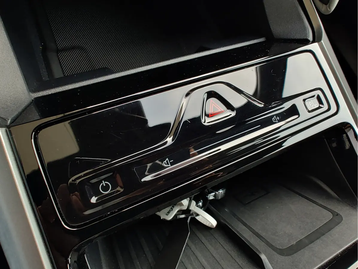 STANDARD RANGE RWD 52 kWh Massagestoel | Head-up Display | Adaptive Cruise | Google