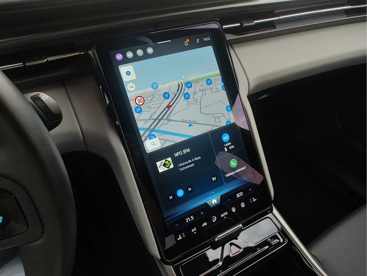 STANDARD RANGE RWD 52 kWh Massagestoel | Head-up Display | Adaptive Cruise | Google