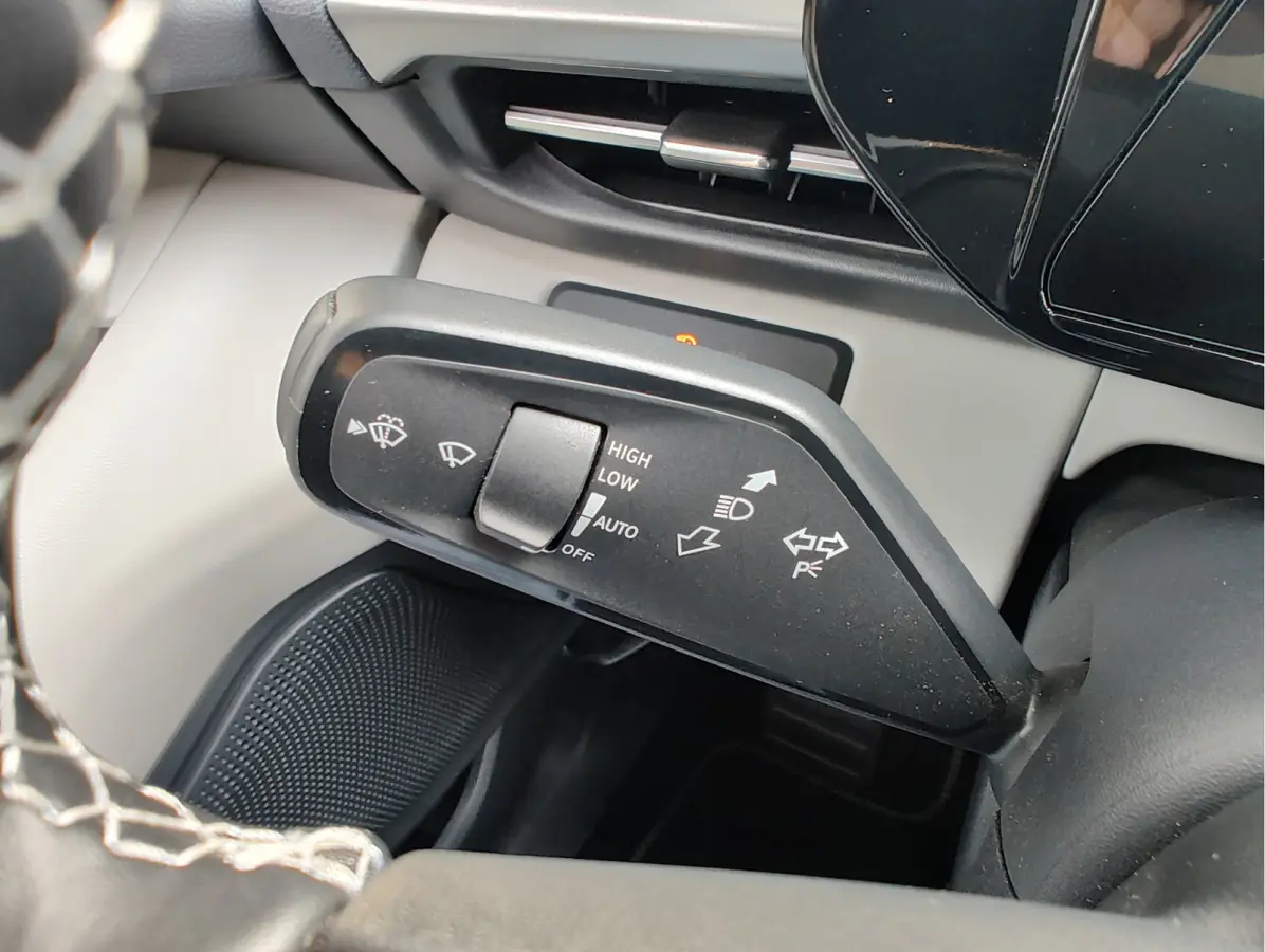 STANDARD RANGE RWD 52 kWh Massagestoel | Head-up Display | Adaptive Cruise | Google
