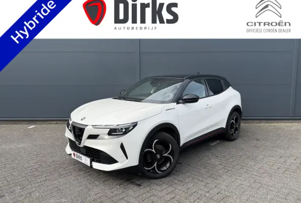 1.2 Turbo Hybrid Ibrida Speciale (Elektrische Klep - LED - Keyless Entry - Parkeersensoren V+A - Stoelverwarming - Adaptieve Cruise Controle - Camera - 18")