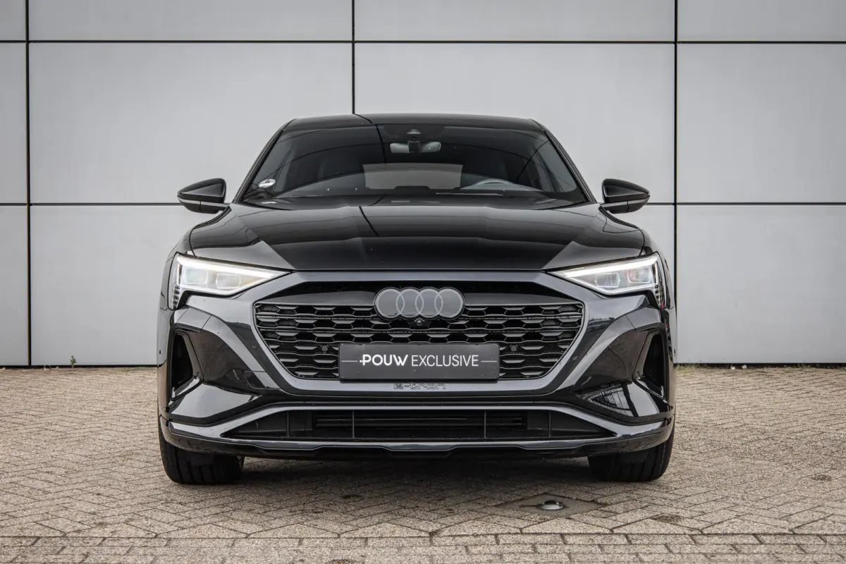50 313pk quattro Advanced Edition 95 kWh | Camera | Luchtvering | Elektr. Stoelen + Memory | 21" Velgen