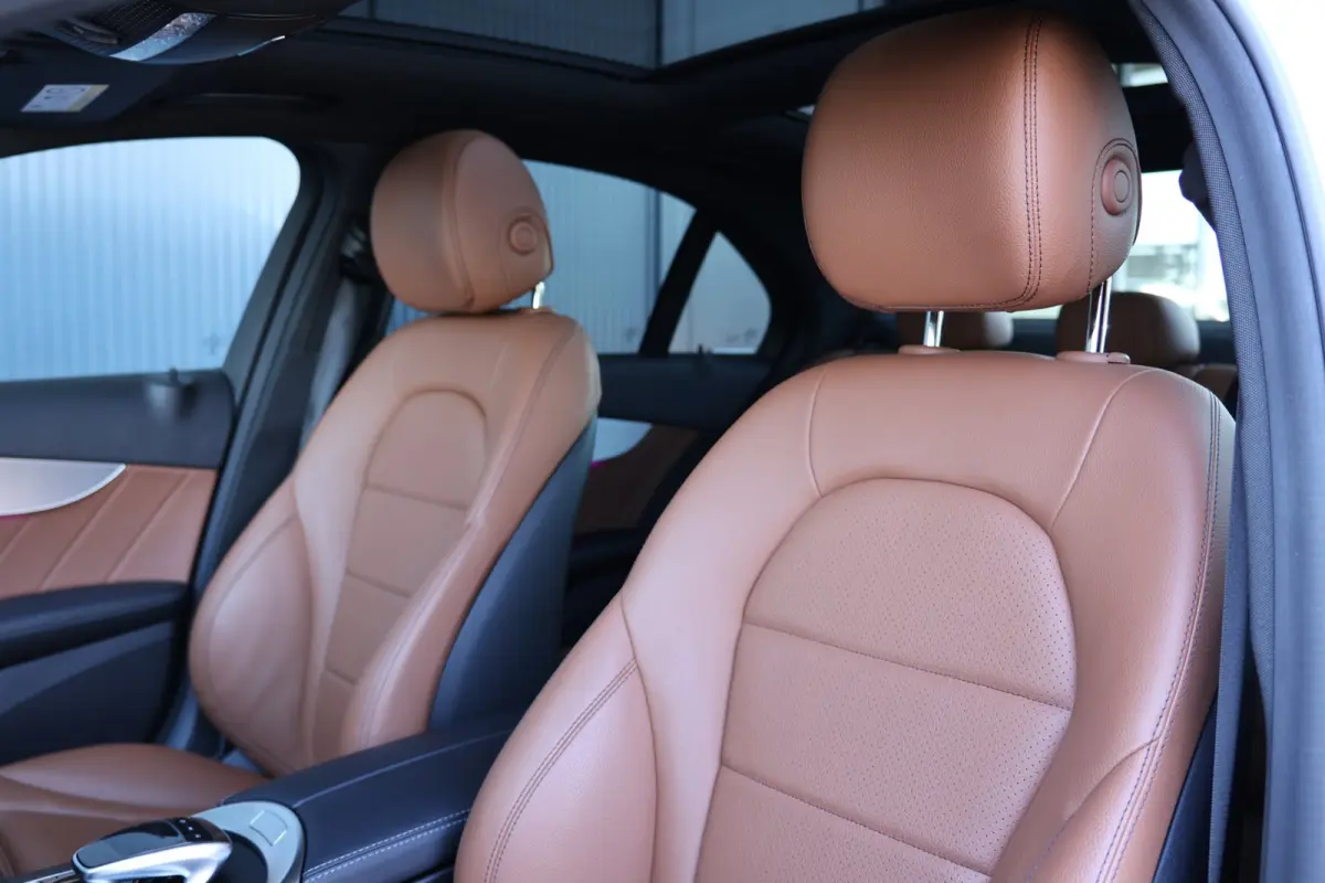 180 AMG | panoramadak | dodehoek detectie | apple carplay | leder | sfeerverlichting | achteruitrijcamera