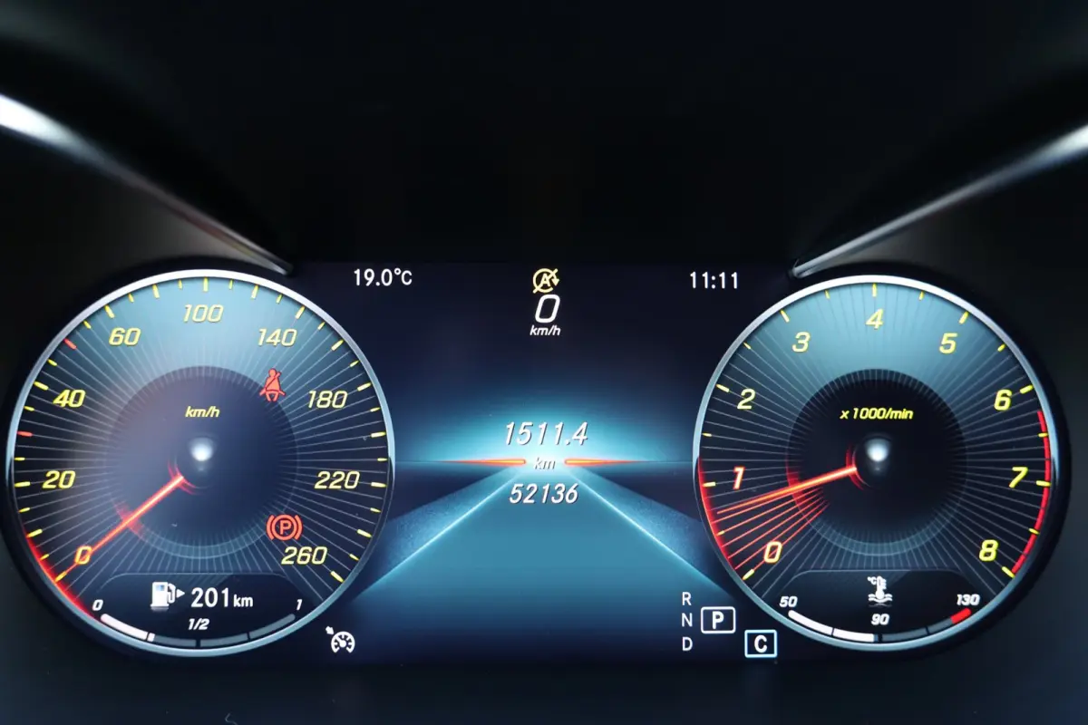 180 AMG | panoramadak | dodehoek detectie | apple carplay | leder | sfeerverlichting | achteruitrijcamera