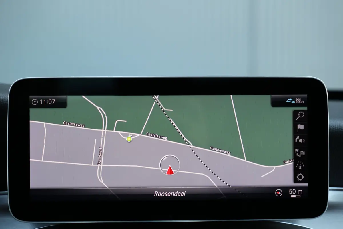 180 AMG | panoramadak | dodehoek detectie | apple carplay | leder | sfeerverlichting | achteruitrijcamera