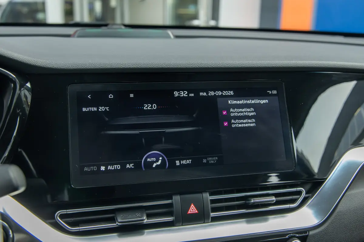 DynamicLine 64 kWh | Apple Carplay/Android Auto | Stuur/Stoel verwarming | Adaptive Cruise Control | Camera | Achteruitrijcamera | Apple Carplay/Android Auto|telefoonintegratie premium | Cru