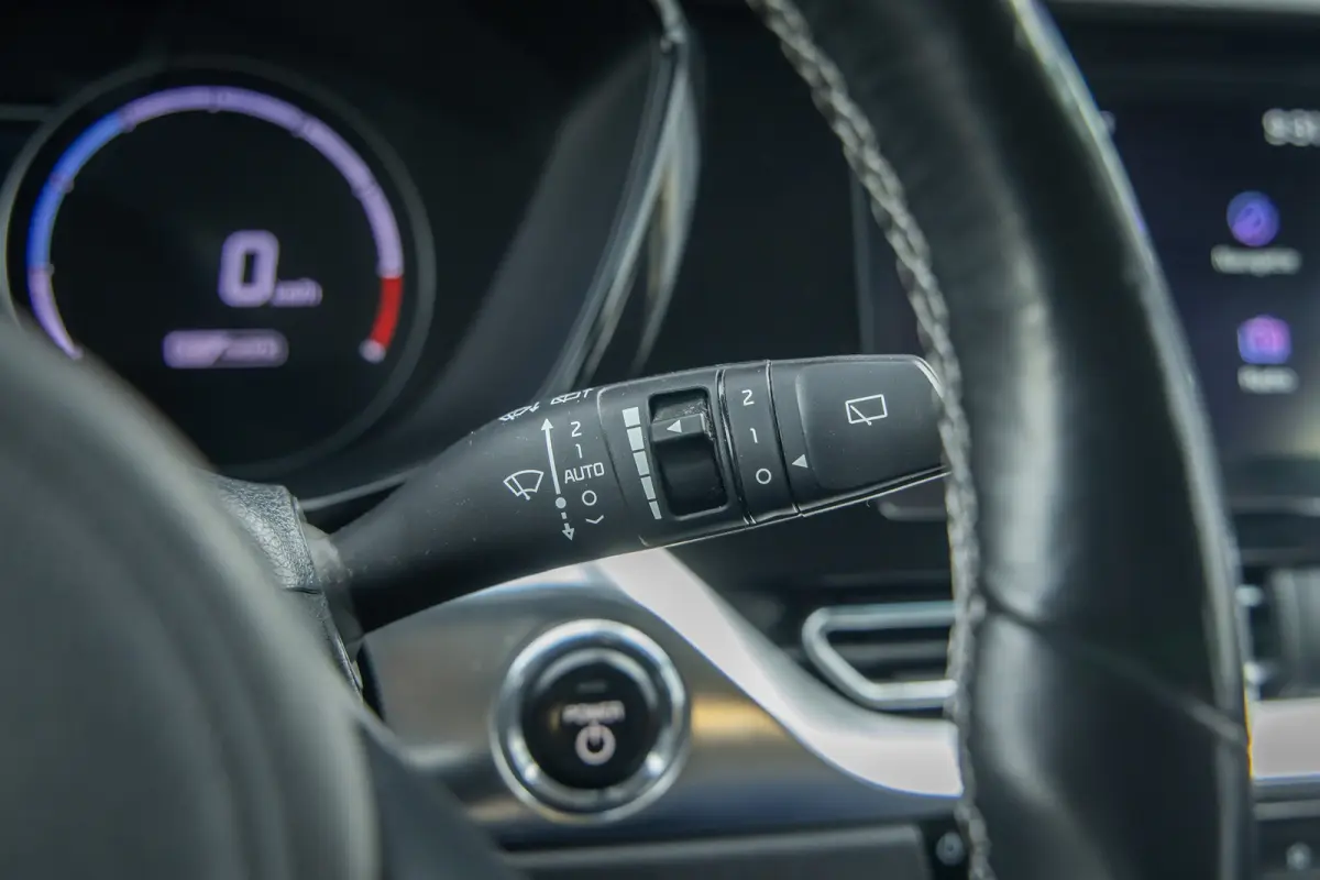 DynamicLine 64 kWh | Apple Carplay/Android Auto | Stuur/Stoel verwarming | Adaptive Cruise Control | Camera | Achteruitrijcamera | Apple Carplay/Android Auto|telefoonintegratie premium | Cru