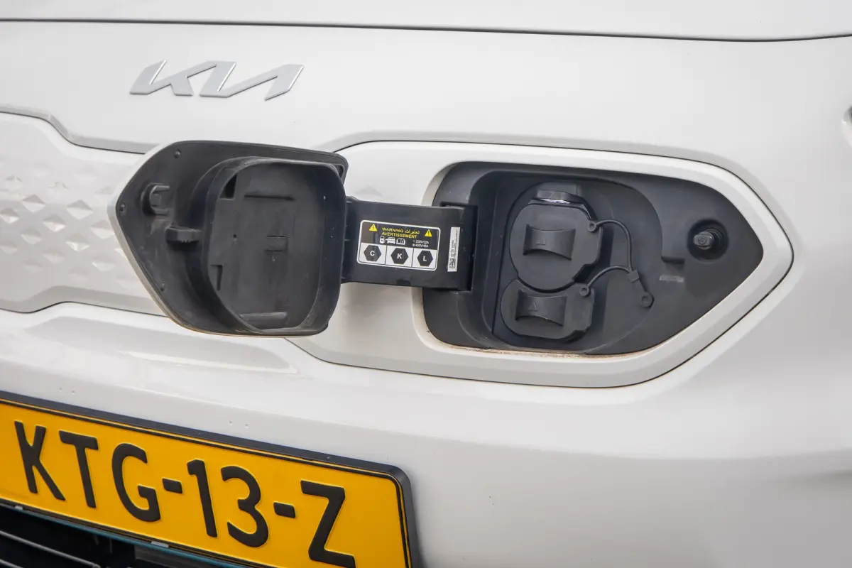 DynamicLine 64 kWh | Apple Carplay/Android Auto | Stuur/Stoel verwarming | Adaptive Cruise Control | Camera | Achteruitrijcamera | Apple Carplay/Android Auto|telefoonintegratie premium | Cru