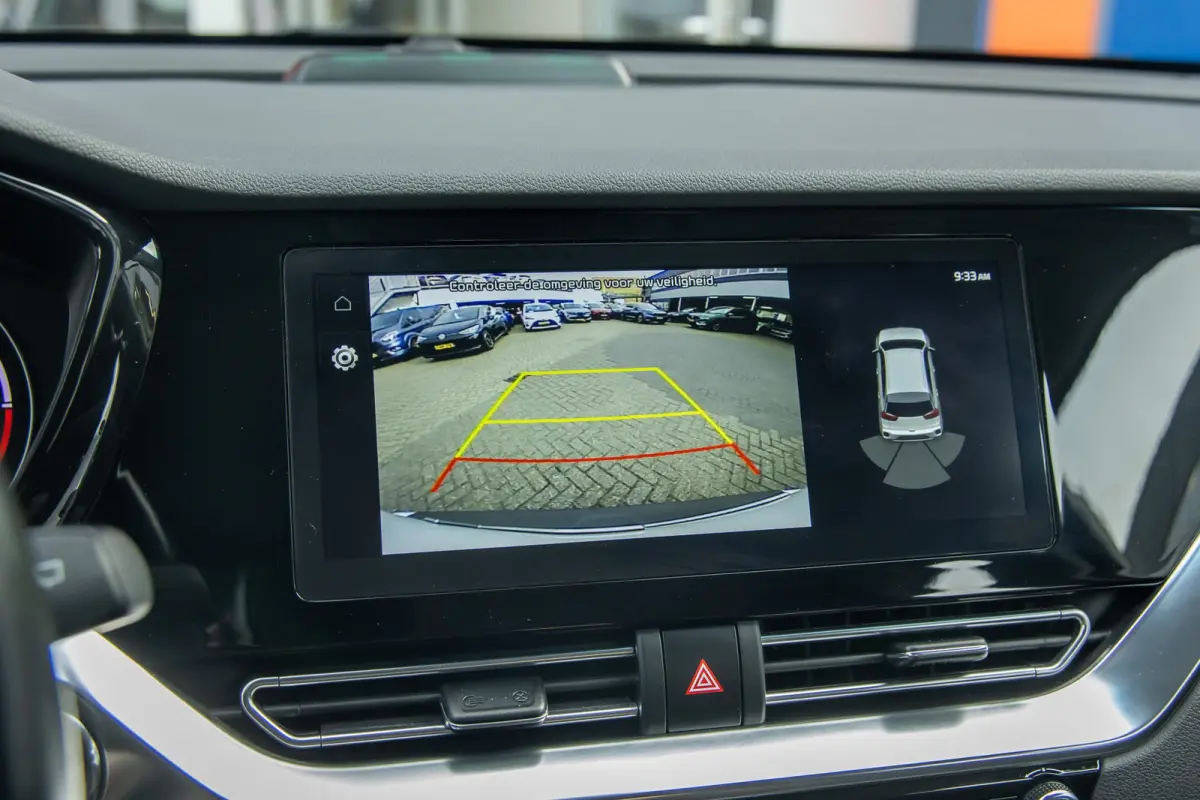 DynamicLine 64 kWh | Apple Carplay/Android Auto | Stuur/Stoel verwarming | Adaptive Cruise Control | Camera | Achteruitrijcamera | Apple Carplay/Android Auto|telefoonintegratie premium | Cru