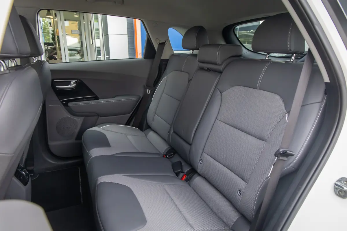 DynamicLine 64 kWh | Apple Carplay/Android Auto | Stuur/Stoel verwarming | Adaptive Cruise Control | Camera | Achteruitrijcamera | Apple Carplay/Android Auto|telefoonintegratie premium | Cru