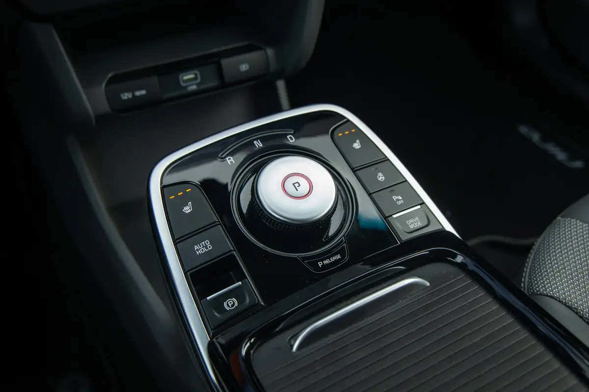 DynamicLine 64 kWh | Apple Carplay/Android Auto | Stuur/Stoel verwarming | Adaptive Cruise Control | Camera | Achteruitrijcamera | Apple Carplay/Android Auto|telefoonintegratie premium | Cru