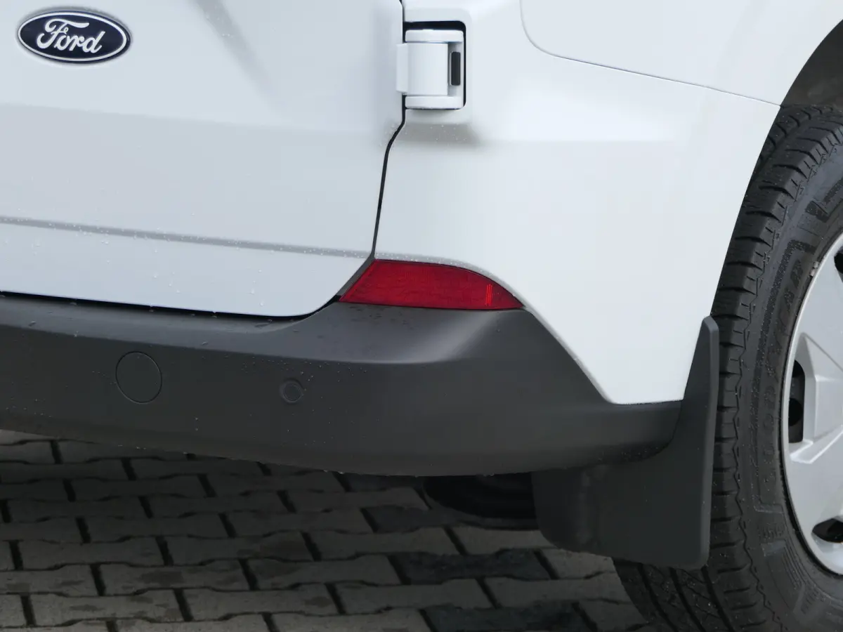 300 2.0 TDCI L2H1 Trend 170pk Automaat | Trekhaak | Camera | Stoelverwarming | LED Koplampen | CarPlay/Android Auto | Bijrijdersbank