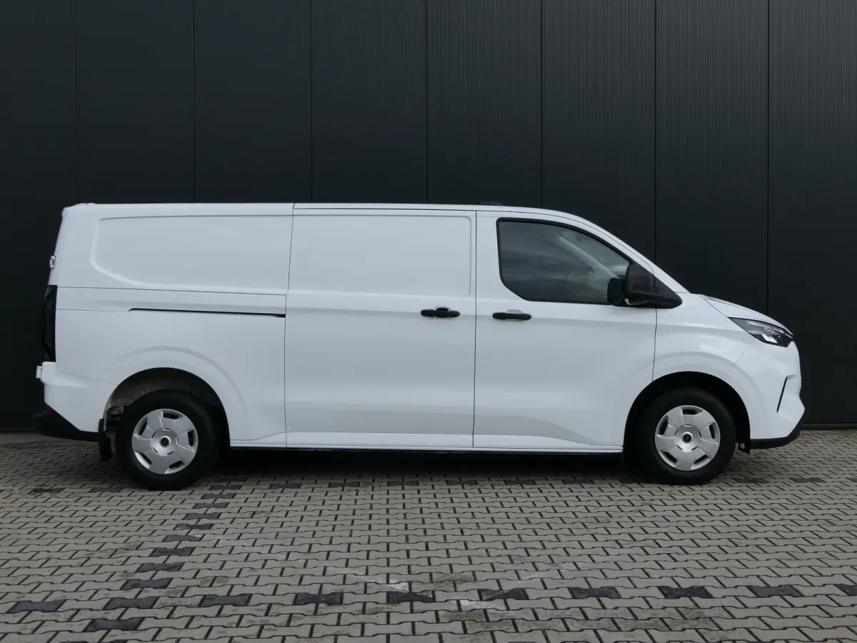 300 2.0 TDCI L2H1 Trend 170pk Automaat | Trekhaak | Camera | Stoelverwarming | LED Koplampen | CarPlay/Android Auto | Bijrijdersbank