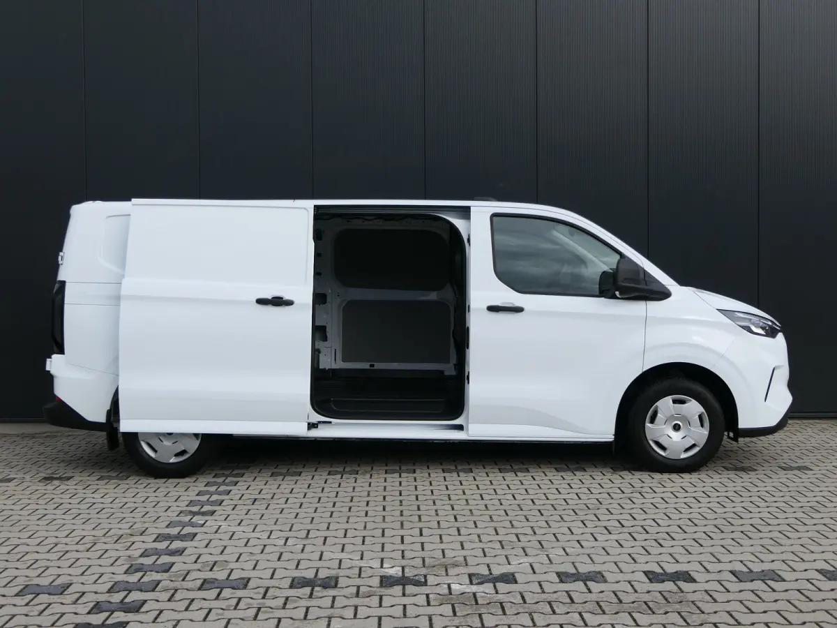 300 2.0 TDCI L2H1 Trend 170pk Automaat | Trekhaak | Camera | Stoelverwarming | LED Koplampen | CarPlay/Android Auto | Bijrijdersbank