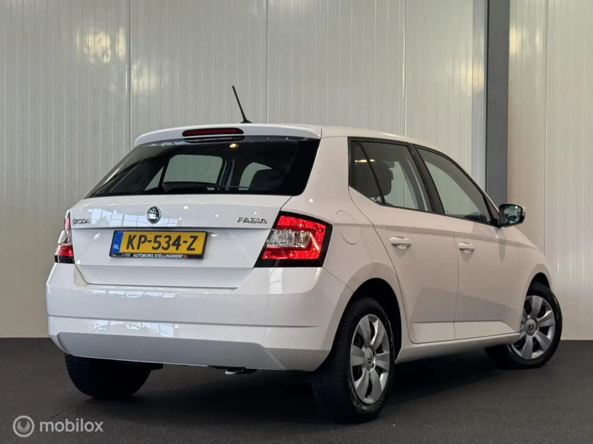 1.4 TDI Ambition [ NAP Carplay cruise EURO 6 ]
