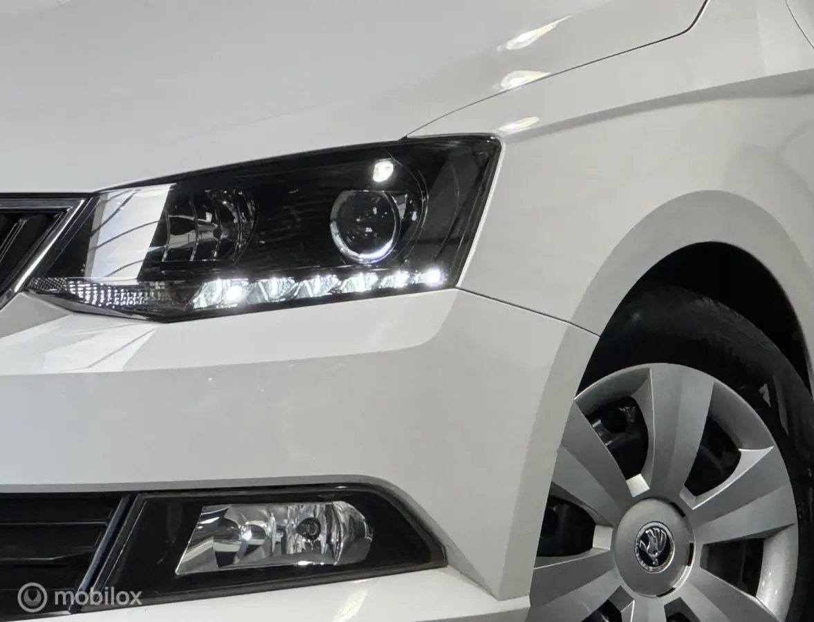 1.4 TDI Ambition [ NAP Carplay cruise EURO 6 ]