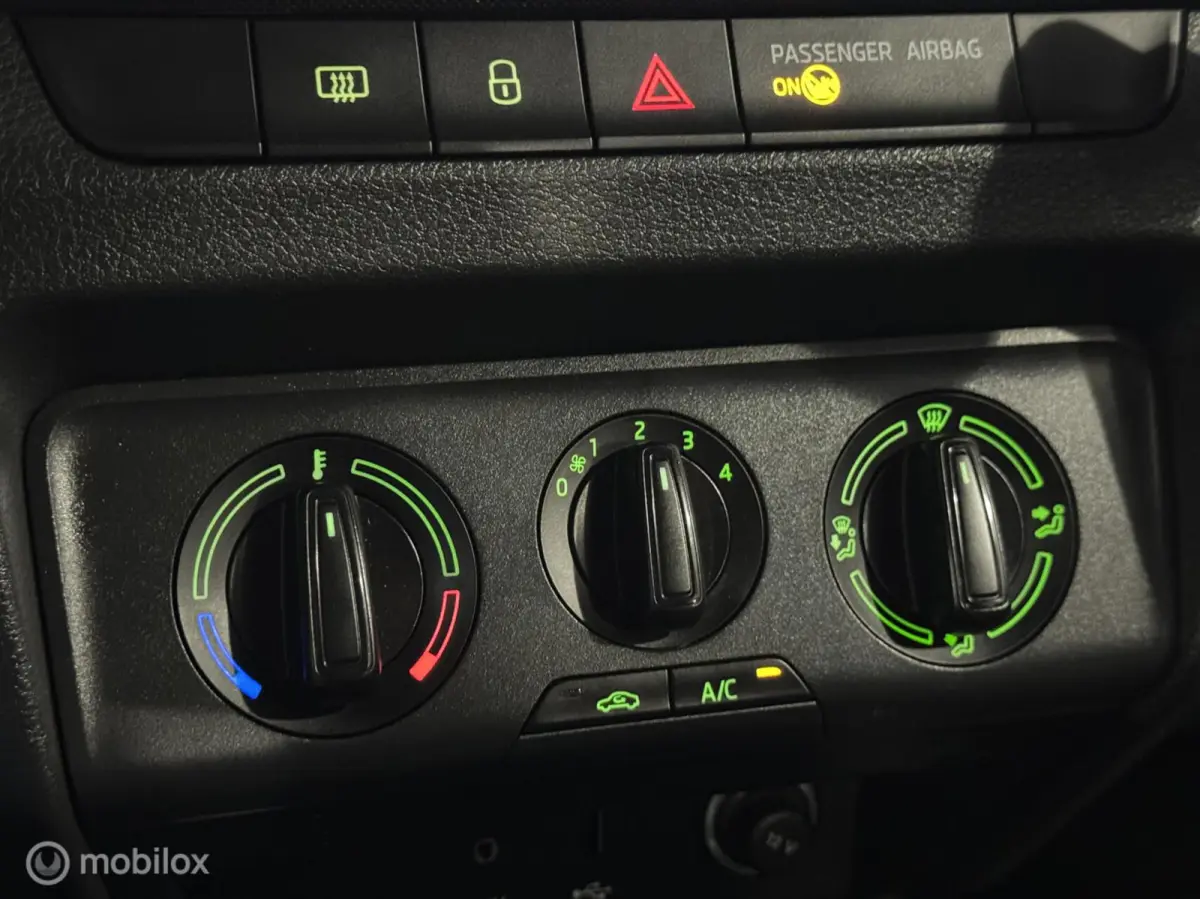 1.4 TDI Ambition [ NAP Carplay cruise EURO 6 ]
