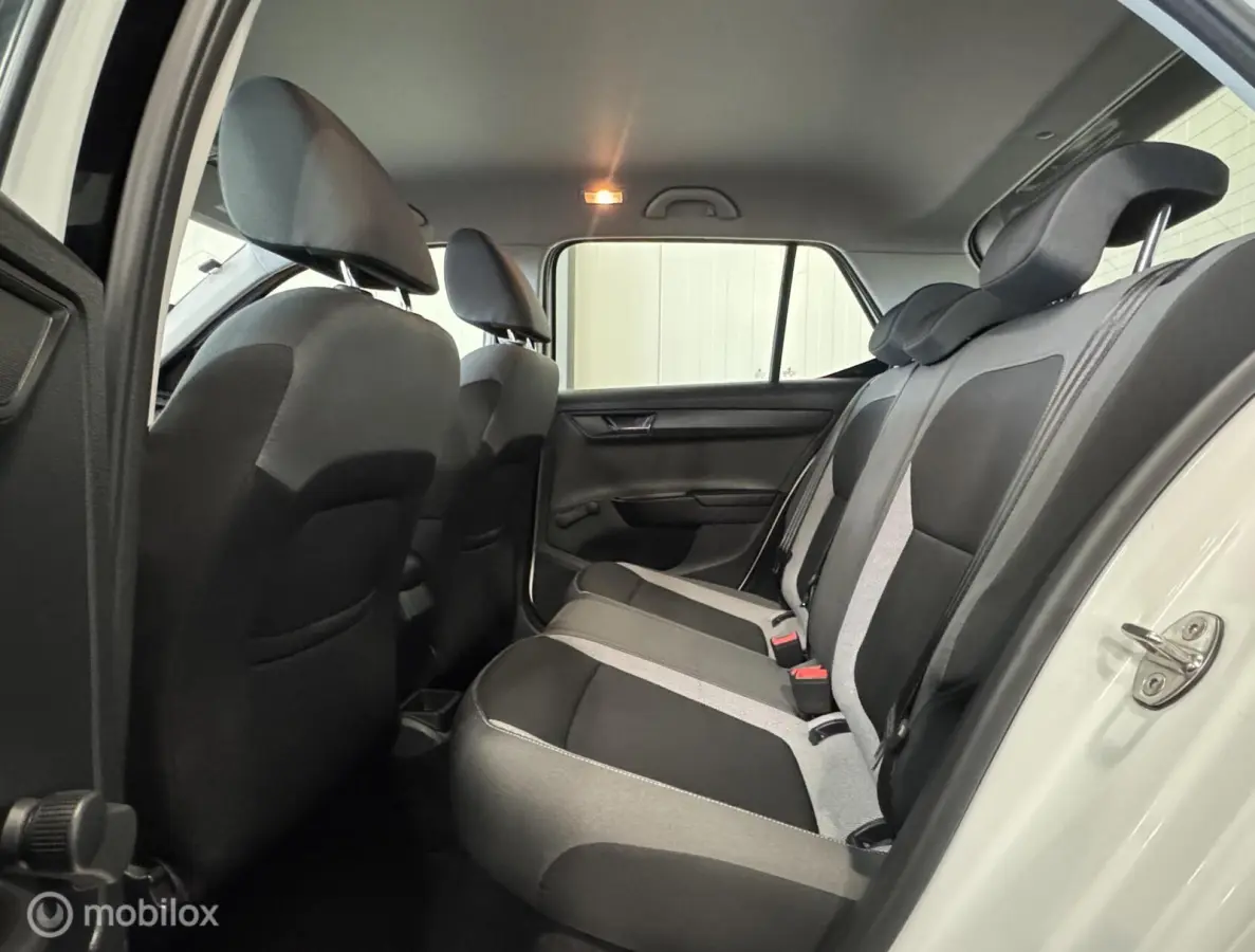 1.4 TDI Ambition [ NAP Carplay cruise EURO 6 ]