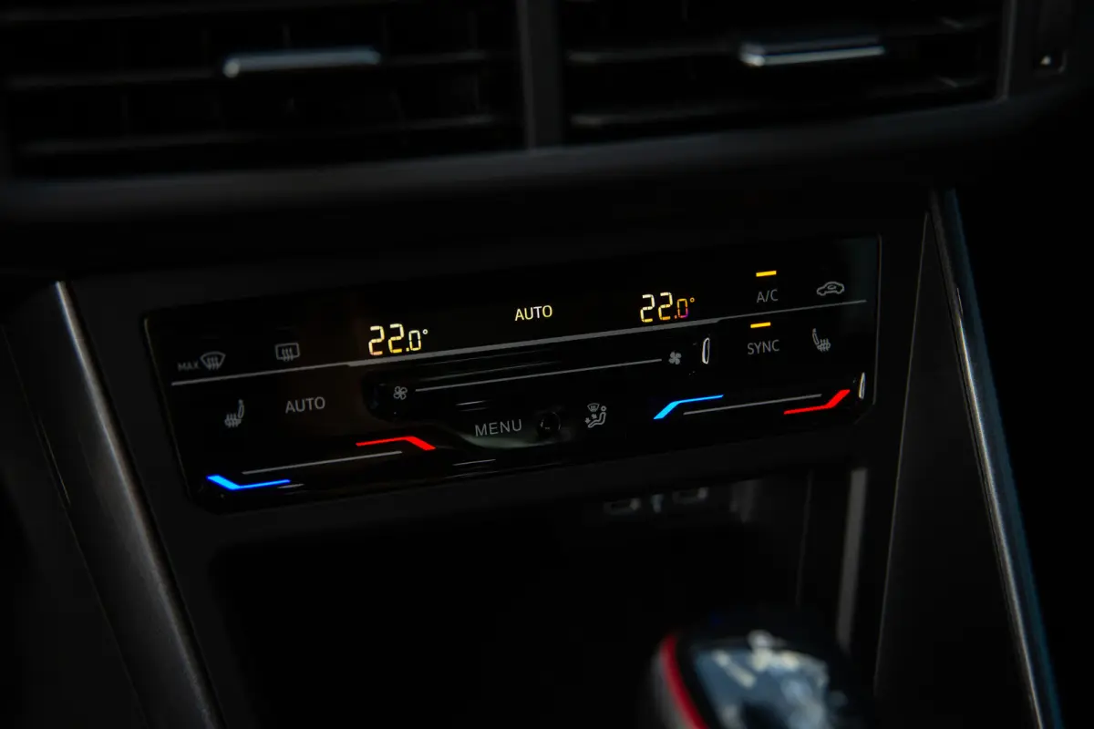 2.0 TSI GTI , Adaptive cruise, Apple Carplay, Stoelverwarming,