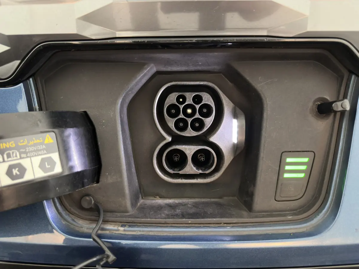 DynamicLine 64.8 kWh [3-Fase-11kW] {SoH-100%} (INCL-BTW) Aut. *LEATHER-FABRIC | ADAPTIVE-CRUISE | DIGI-COCKPIT | KEYLESS | CAMERA | DAB | COMFORTSEATS | SHIFTPADDLES | ECC | PDC | CARPLAY | 