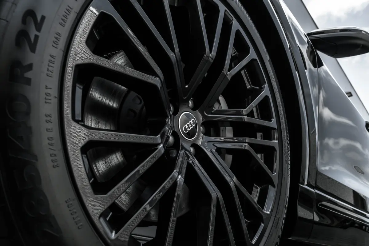 55 TFSI e 290 kW / 394 pk tiptronic quattro Pro Line S | Adaptive air suspension sport | Adaptive cruise control | Audi Connect diensten