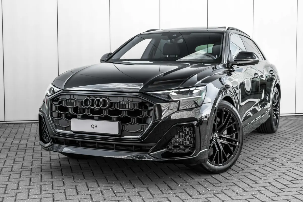 55 TFSI e 290 kW / 394 pk tiptronic quattro Pro Line S | Adaptive air suspension sport | Adaptive cruise control | Audi Connect diensten