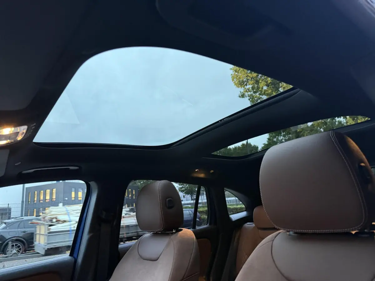 180 AMG Line MILD-HYBRID PANO LEER HEAD UP
