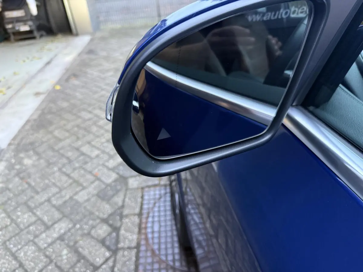 180 AMG Line MILD-HYBRID PANO LEER HEAD UP