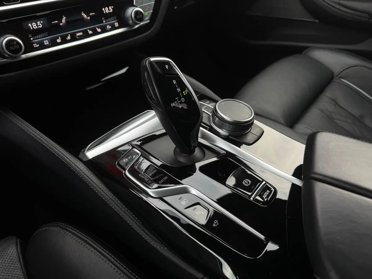 545e M-Sport Executive Uniek Vol | Laser Lights | Panorama | Harman/Kardon | Stoelventilatie | Head UP| Trekhaak| BTW